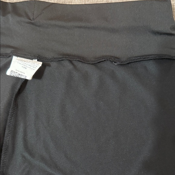 SHEIN Black and Leopard Leggings - Picture 4 of 5